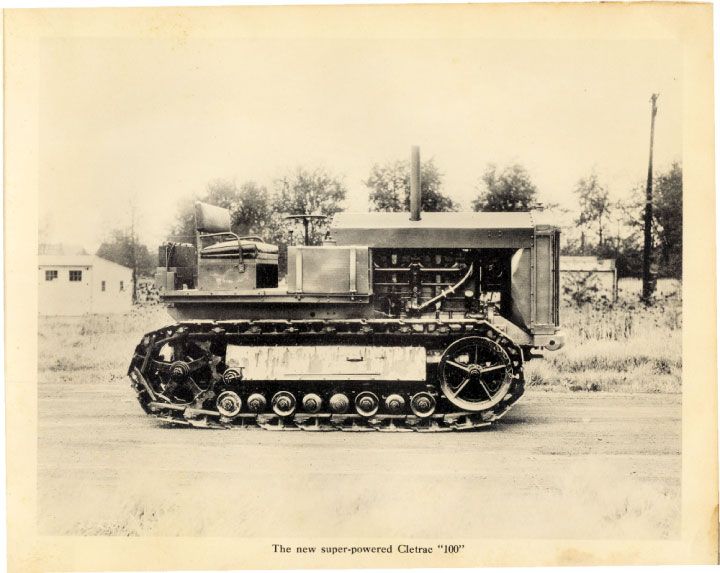 The new super-powered Cletrac "100". (Note this tractor is equipped with a steering wheel).
